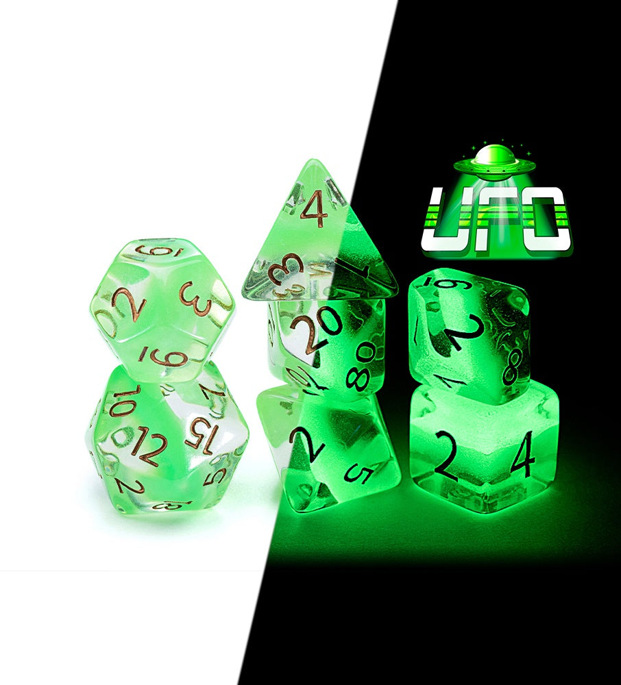 Gate Keeper Games: 7-Die Set - Radiant Dice - UFO
